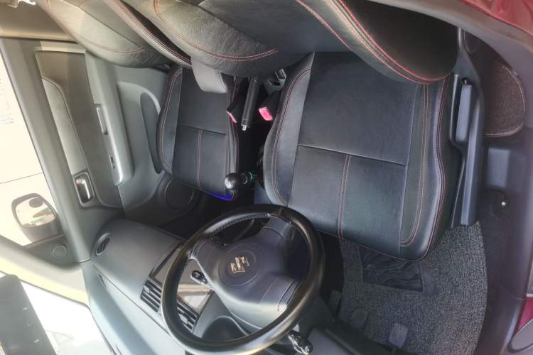 Used Suzuki Swift 2016 1.5L Manual Fashion Model
