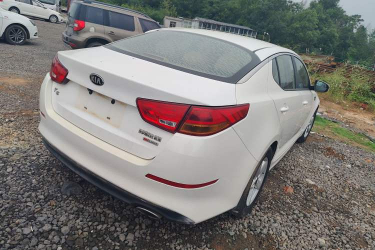 Used Kia K5 2015 2.0L Manual GL
