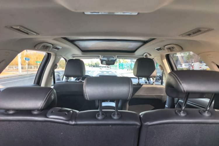 Used BYD Tang 2018 2.0T Automatic Smart Connect Prestige 7-Seater China V Standard