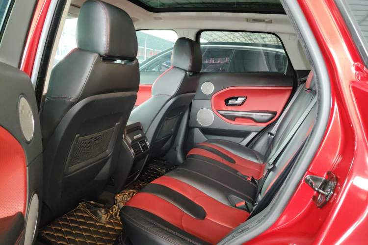 Used Land Rover Range Evoque 2015 2.0T 5-Door Ignite Edition Interior 1