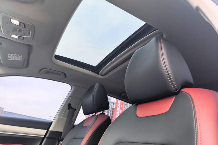 Used Geely Auto Coolray 2020 Facelift 240T DCT Hunter