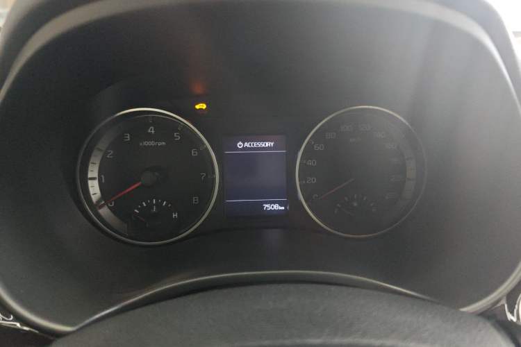 Used Kia kx1 Stonic 2021 1.4L CVT Sunroof Model
