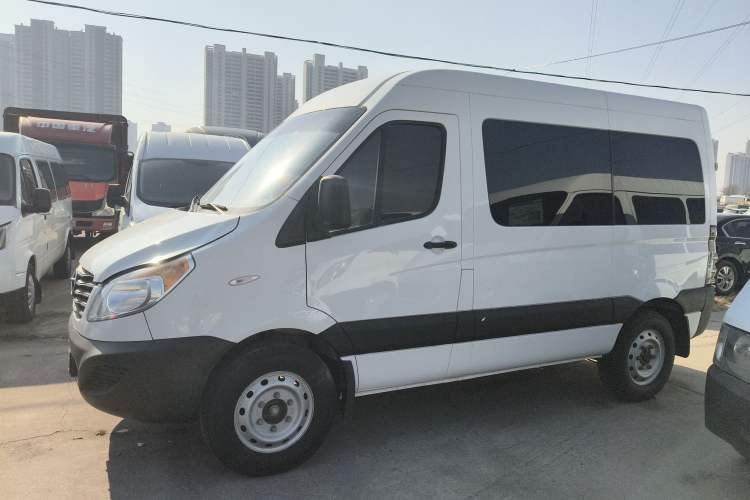 Used JAC Sunray 2021 2.0T 4-Series Star Express 8/9-Seater D20TCIF1
