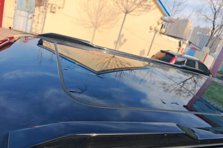 Used iCAR 03 2024 501km Two-Wheel Drive Long-Range Version Roof