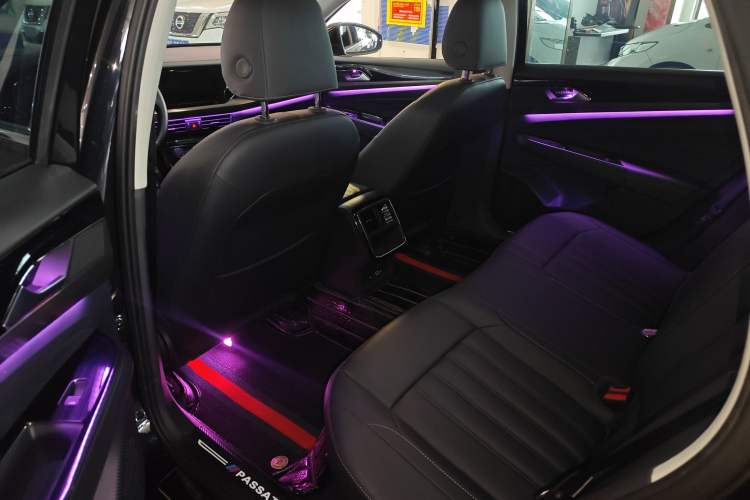 Used Volkswagen Passat 2020 Revised Version 280TSI Business Edition China VI Standard Interior 3