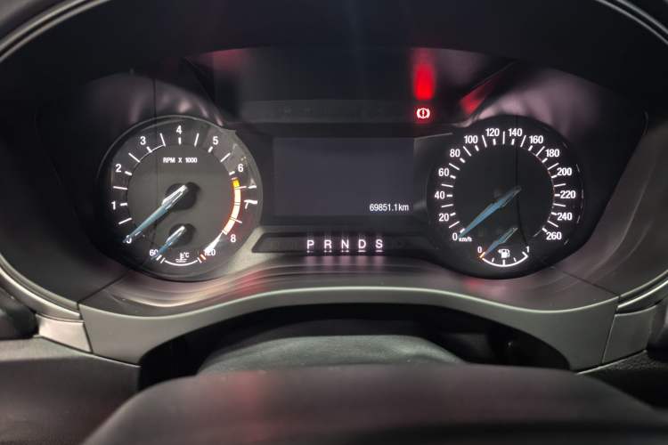 Used Ford Mondeo 2018 EcoBoost 180 Smart Control Fashion Model China VI Standard