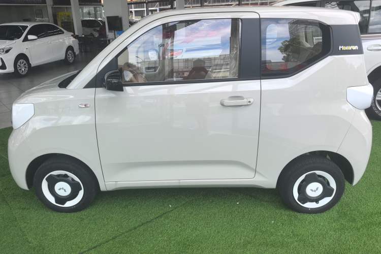 Used Wuling Hongguang MINIEV 2024 3rd Generation 215km Youth Edition