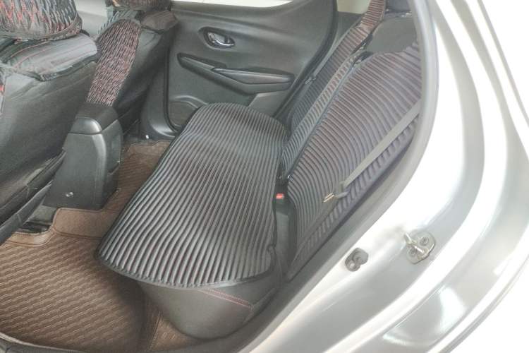 Used Nissan Lannia 2016 1.6L CVT Smart Cool Edition
