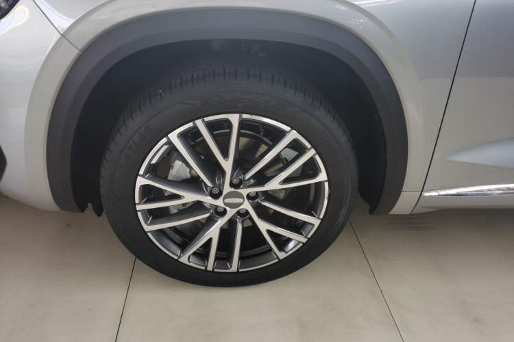 Used Geely Auto Monjaro L Intelligent Engine 2024 1.5T Nebula Edition
