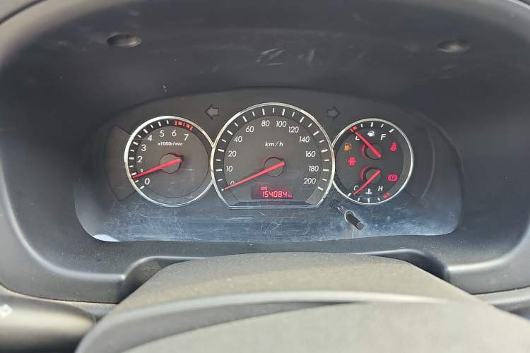 Used Changan Alsvin V3 2015 1.4L Manual Meiruan Model China V Standard
