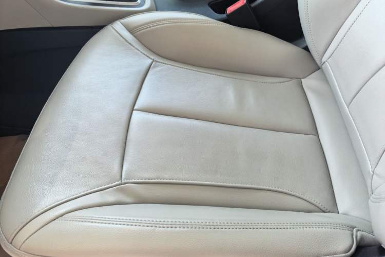 Used Buick GT 2018 15T Dual-Clutch Elite Model China V Standard
