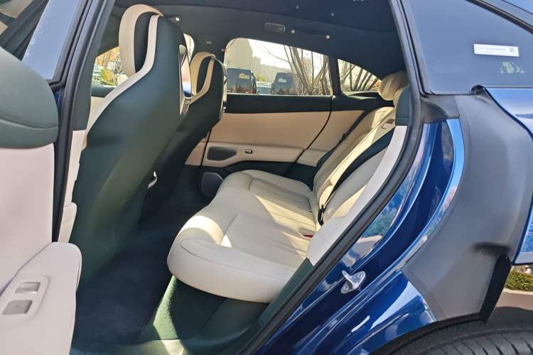 Used Xiaomi Auto YU7 2025 Ultra-Long Range High-Performance All-Wheel-Drive Max Edition