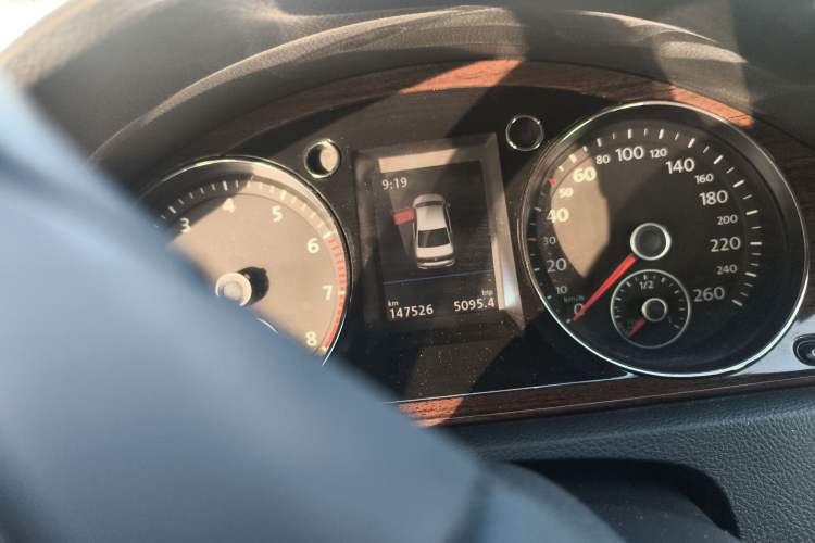 Used Volkswagen Magotan 2015 2.0 TSI Prestige Model
