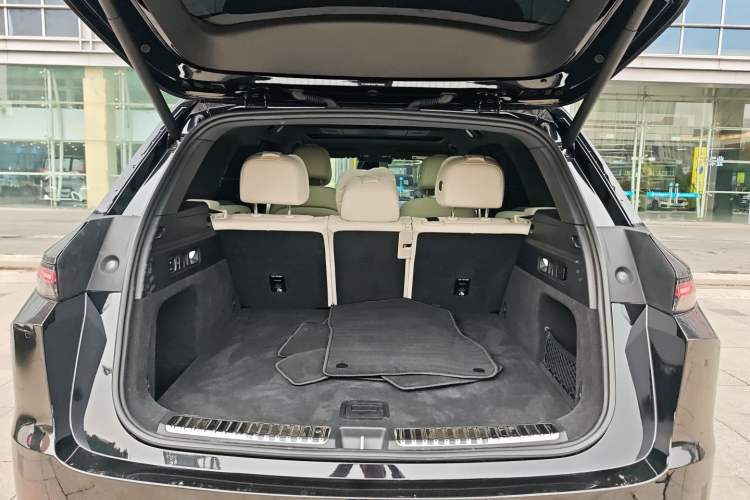 Used Li Auto L7 2025 Ultra Smart Refreshed Edition Trunk