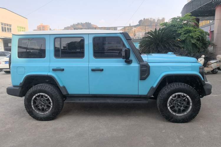 Used 212 T01 2025 2.0T Changfeng