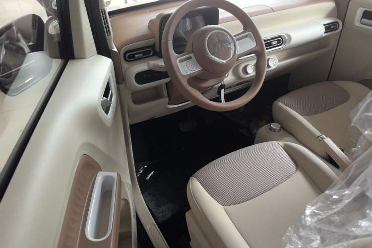 Used Wuling Hongguang MINIEV 2024 3rd Generation 215km Youth Edition