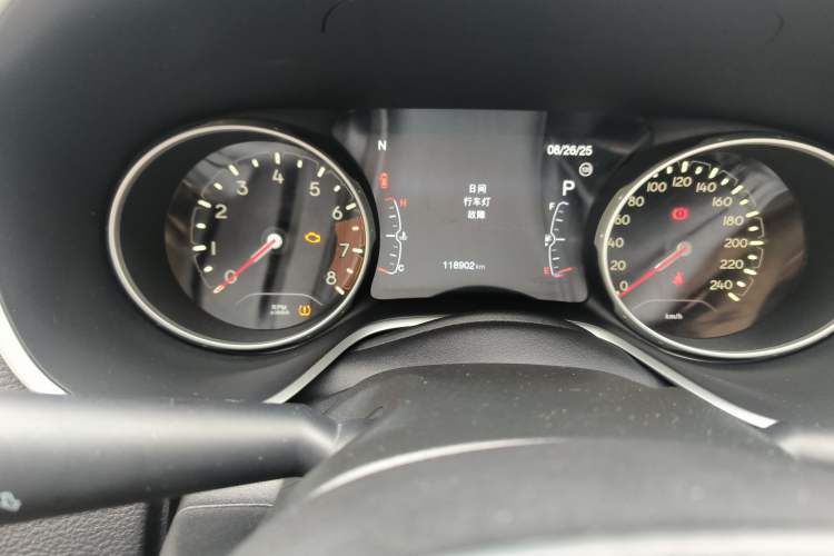 Used Jeep Compass 2017 200T Automatic Family Edition