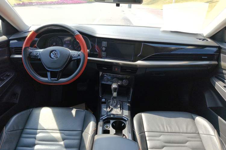 Used Volkswagen Passat 2019 330TSI Elite Edition China V Standard
