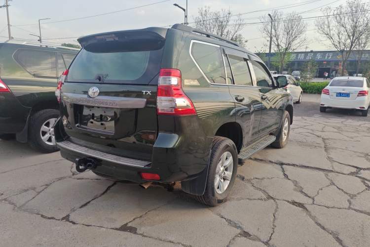 Used Toyota Prado 2016 2.7L Automatic Standard Edition Exterior 4