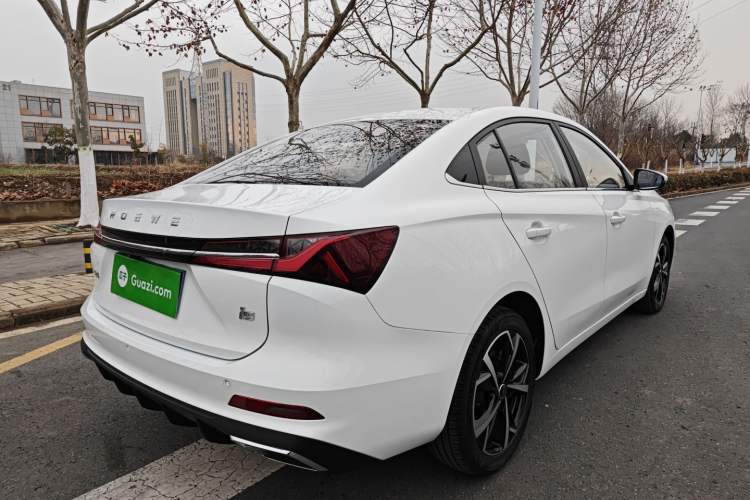 Used Roewe i5 2023 1.5L CVT Luxury Edition