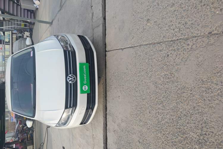 Used Volkswagen Santana 2016 1.6L Manual Fashion Edition
