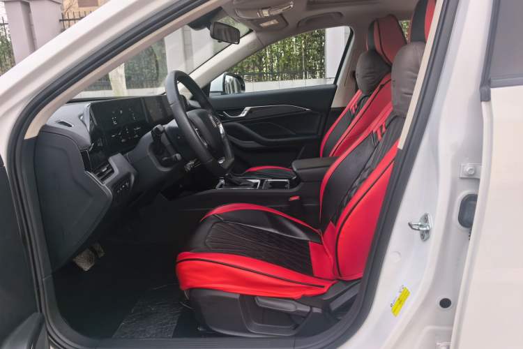 Used Bestune B70 2022 Third Generation 1.5T Automatic Enjoyment Version
