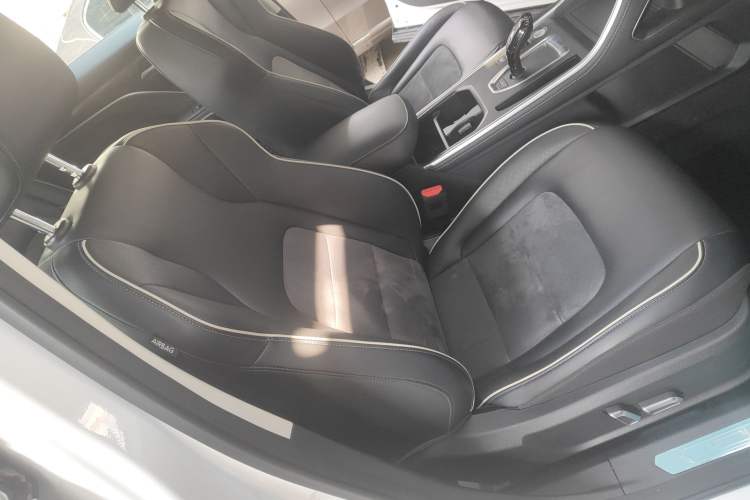 Used Haval H6 2021 National Trend Edition 1.5 GDIT Automatic Ultra-Luxury Version Right Front Seat