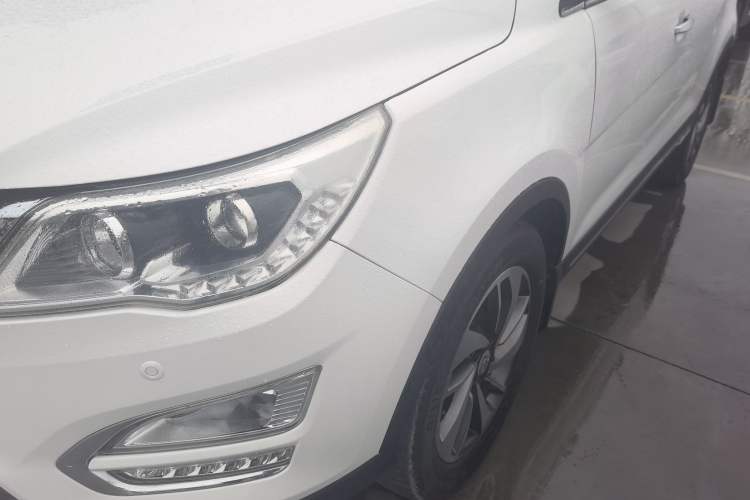 Used Baojun 560 2016 1.8L Manual Luxury Edition
