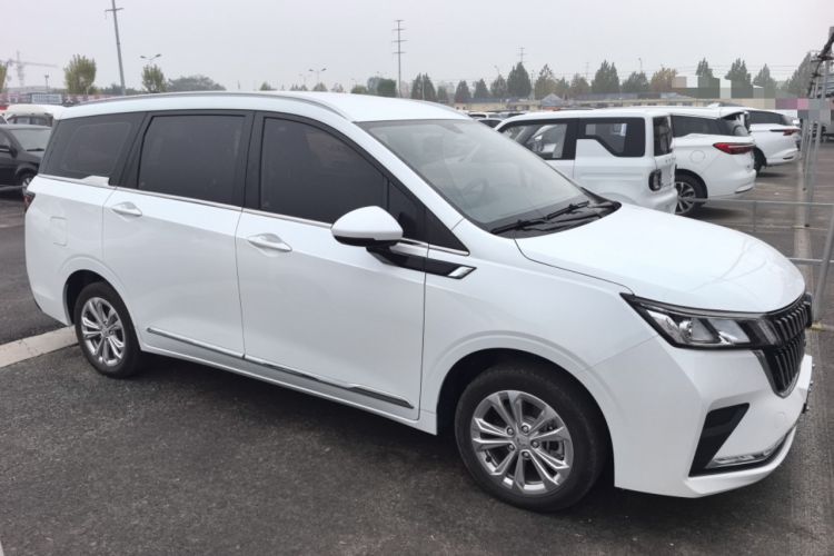 Used Wuling Jiachen 2022 1.5L Manual Comfort Edition
