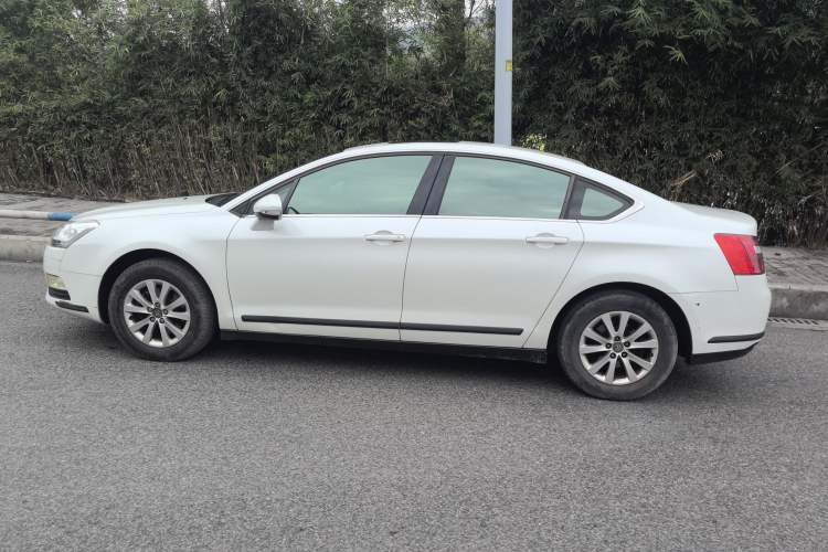 Used Citroen C5 2014 2.0L Automatic Zunyue Model