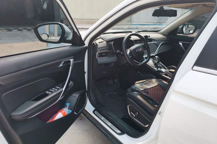 Used Geely Auto Emgrand X7 Sport 2020 1.5TD Automatic Smart Connect PRO Driver Seat