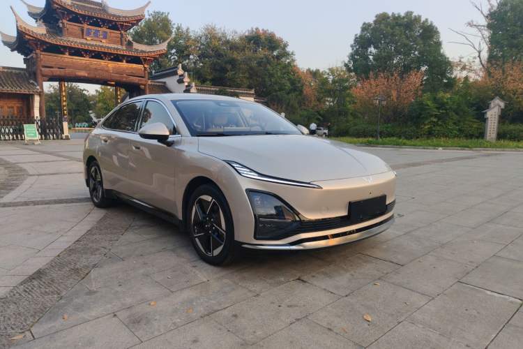 Used Wuling Xingguang 2024 Co-Creation Edition 510 Advanced Model
