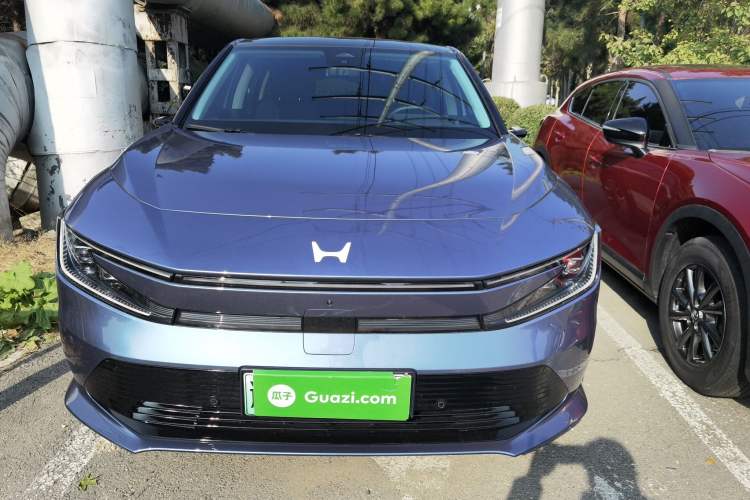 Used Honda P7 2025 Rear-Drive Long-Range Pro