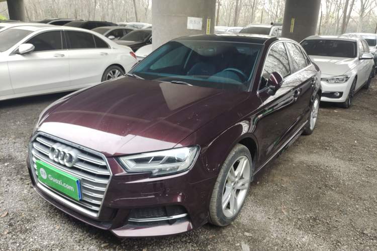 Used Audi A3 2020 Limousine 35 TFSI Fashion Edition China VI Emission Standard