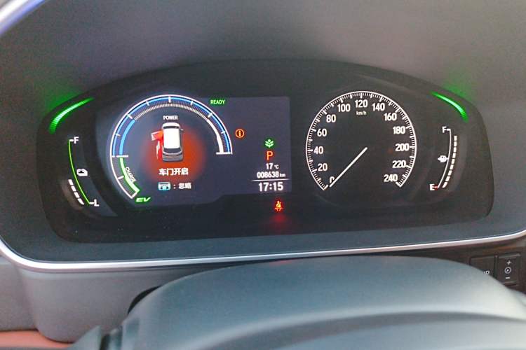 Used Honda Odyssey 2024 2.0L eHEV Sharp & Smart Edition