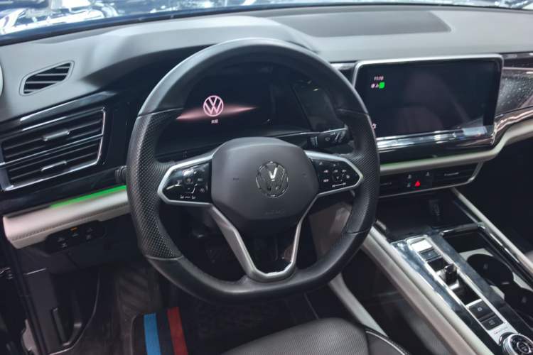 Used Volkswagen Teramont 2023 380TSI Four-Wheel Drive Prestige Luxury Edition Interior 4