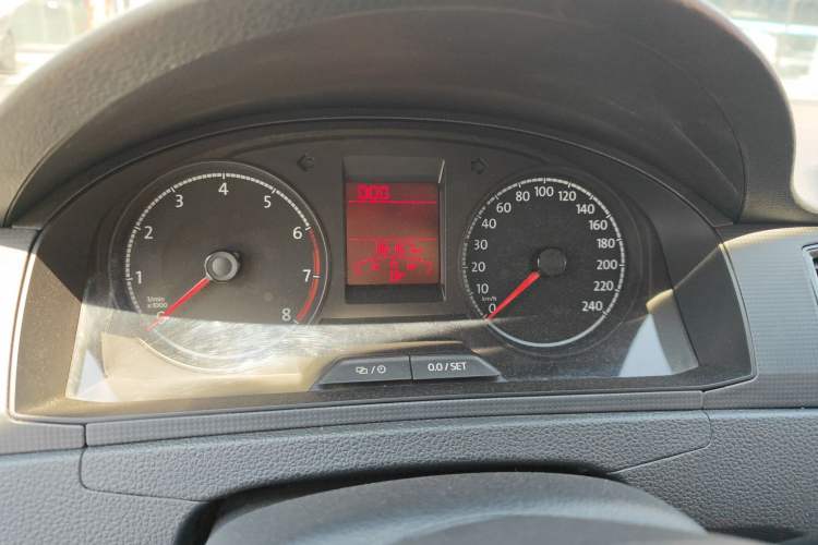 Used Volkswagen Santana 2021 1.5L Automatic Fashion Edition Odometer Close Up