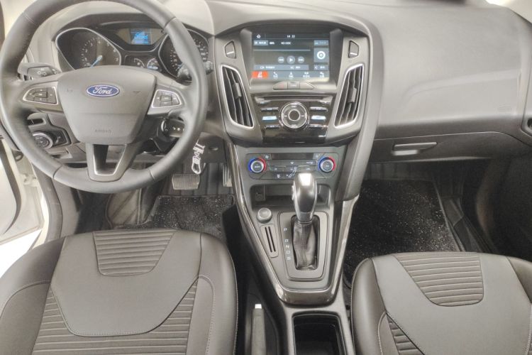 Used Ford Focus 2017 Hatchback 1.6L Automatic Fashion Edition Smart Drive Version