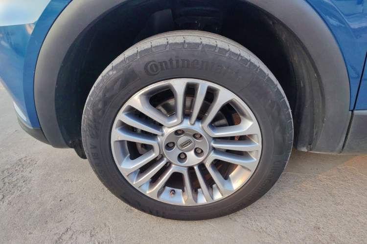 Used Qoros 5 2019 Qoros 5S 1.6 TGDI Prestige Model
