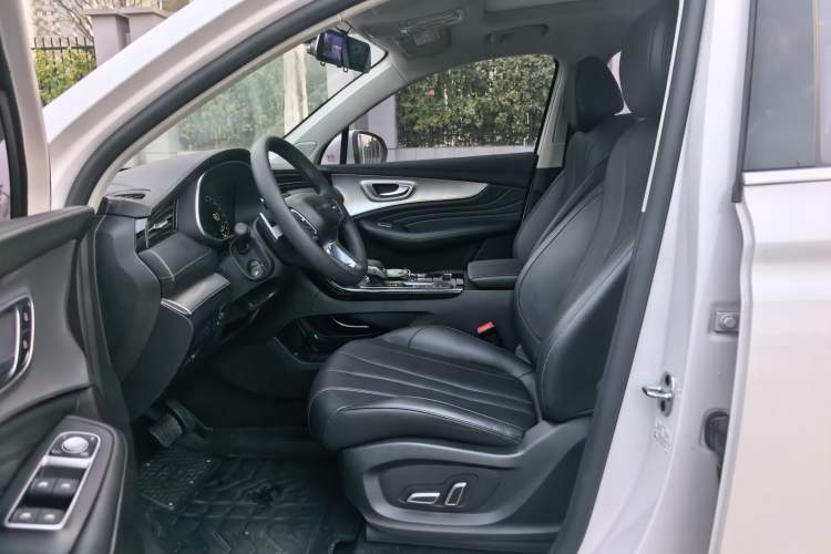 Used Roewe RX5 MAX 2019 300TGI Automatic 4G Connect Luxury Edition Interior 2