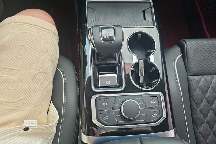 Used Hongqi HS7 2022 3.0T Automatic All-Wheel Drive ZhiLian QiChang Edition 5 Seats