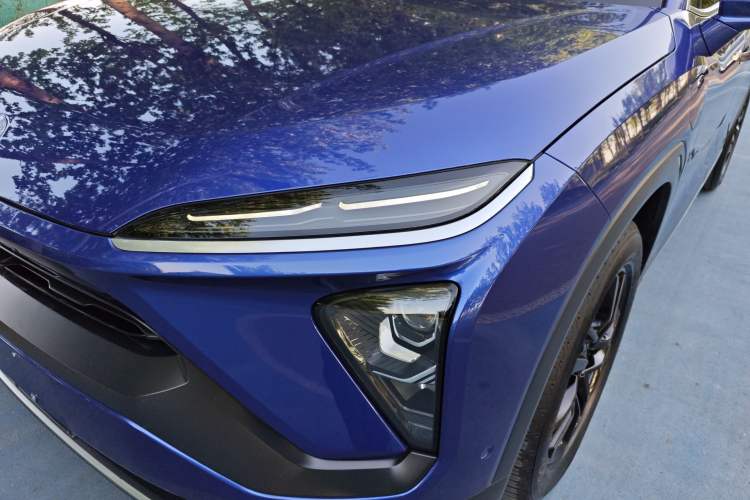 Used Nio EC6 2020 605 km Sport Edition Left Front Headlight