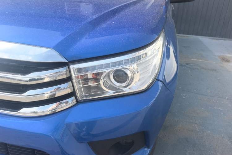 Used JDMC T5 2019 2.2L PLUS Comfort Edition Standard Wheelbase V22
