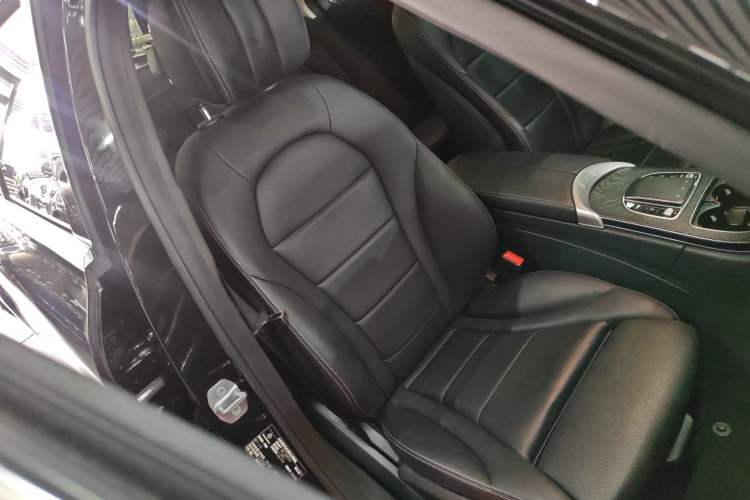 Used Mercedes-Benz C-Class 2019 Restyled C 260 L Sport Edition Right Front Seat