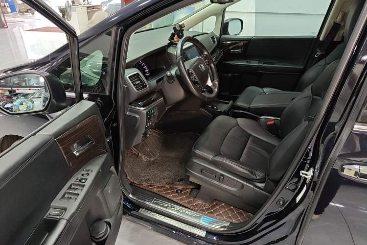 Used Honda Odyssey 2019 2.0L Rui·Zhi Zhen Edition