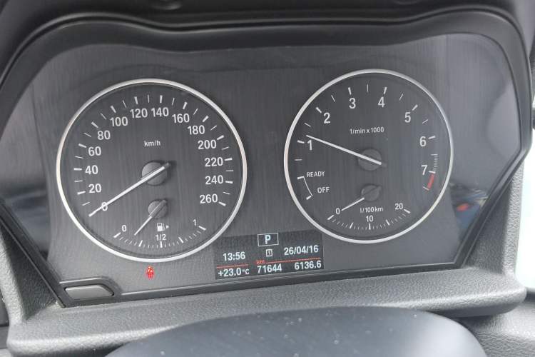 Used BMW 2 Series Active Tourer 2016 218i Fashion Model Odometer Close Up