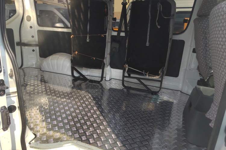 Used Jinbei Hiace King 2021 2.0L City Transport King Series Comfortable High-Roof 6-Seater 1TZS
