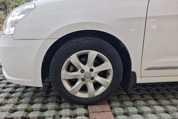 Used Dongfeng Aeolus A60 2014 1.6L Automatic Luxury Model