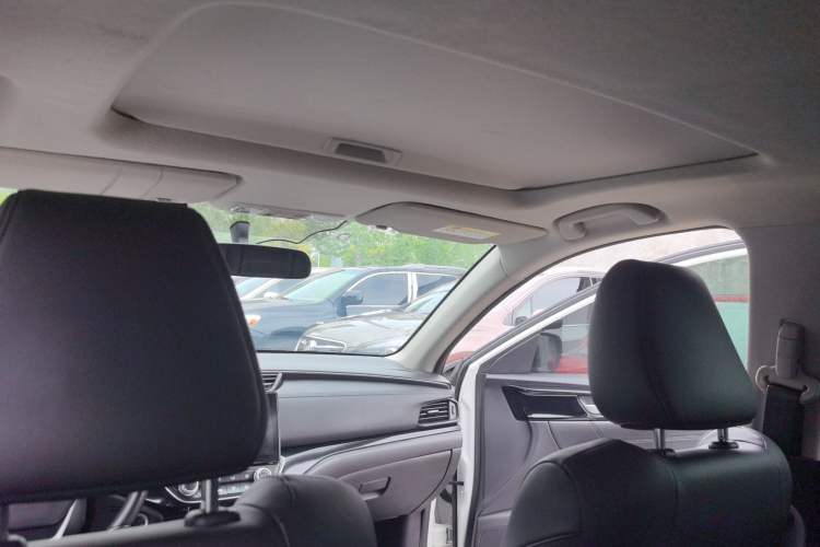 Used Honda Crider 2022 180Turbo CVT Luxury Edition Headliner