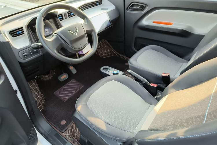 Used Wuling Hongguang MINIEV 2020 Enjoyment Model Lithium Iron Phosphate